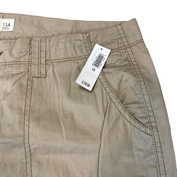 Old Navy Capri Pants Women's Size 14 Tan Wide Leg Low Rise Flat Front Outdoor - Picture 10 of 16